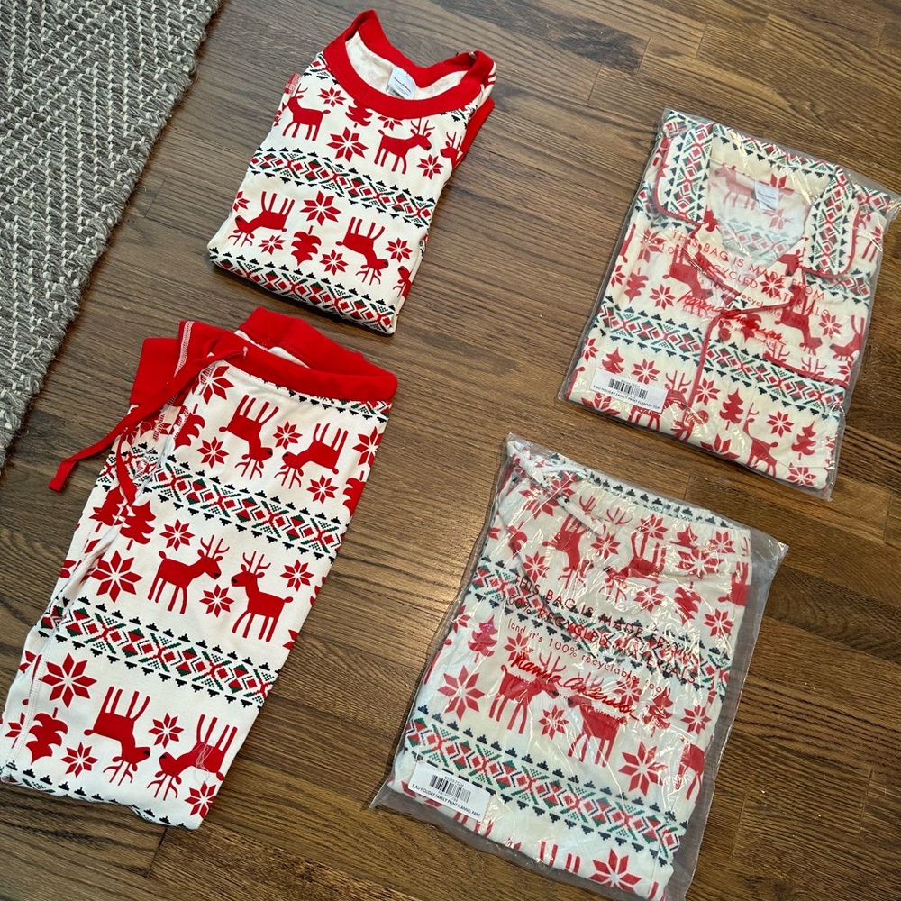 Matching Women’s and Men’s Holiday Pajamas